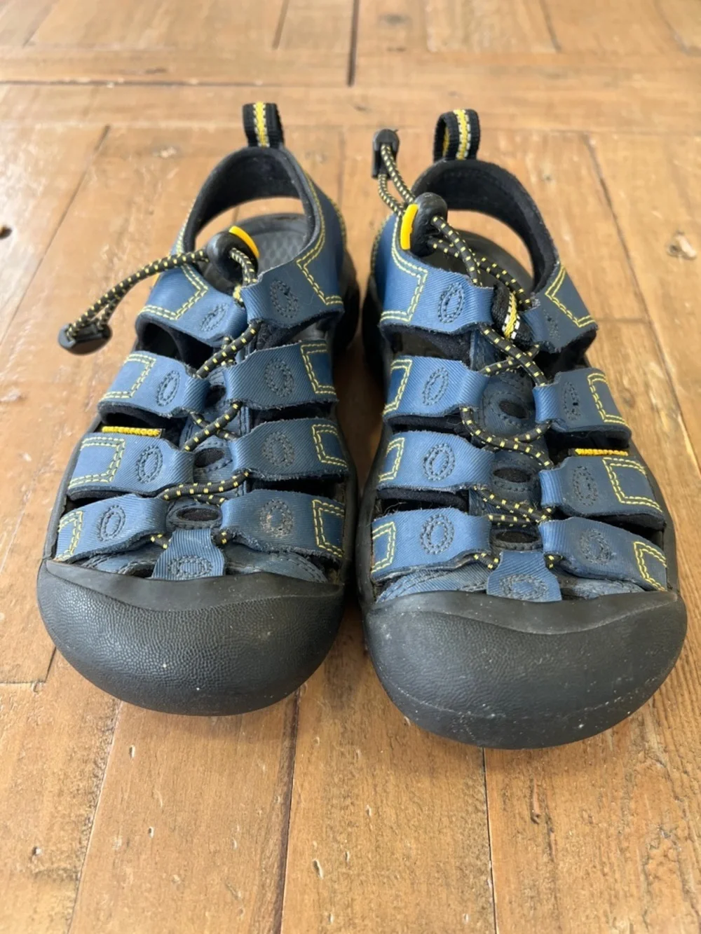 Keen blue waterproof open back hiking sandals kids 12